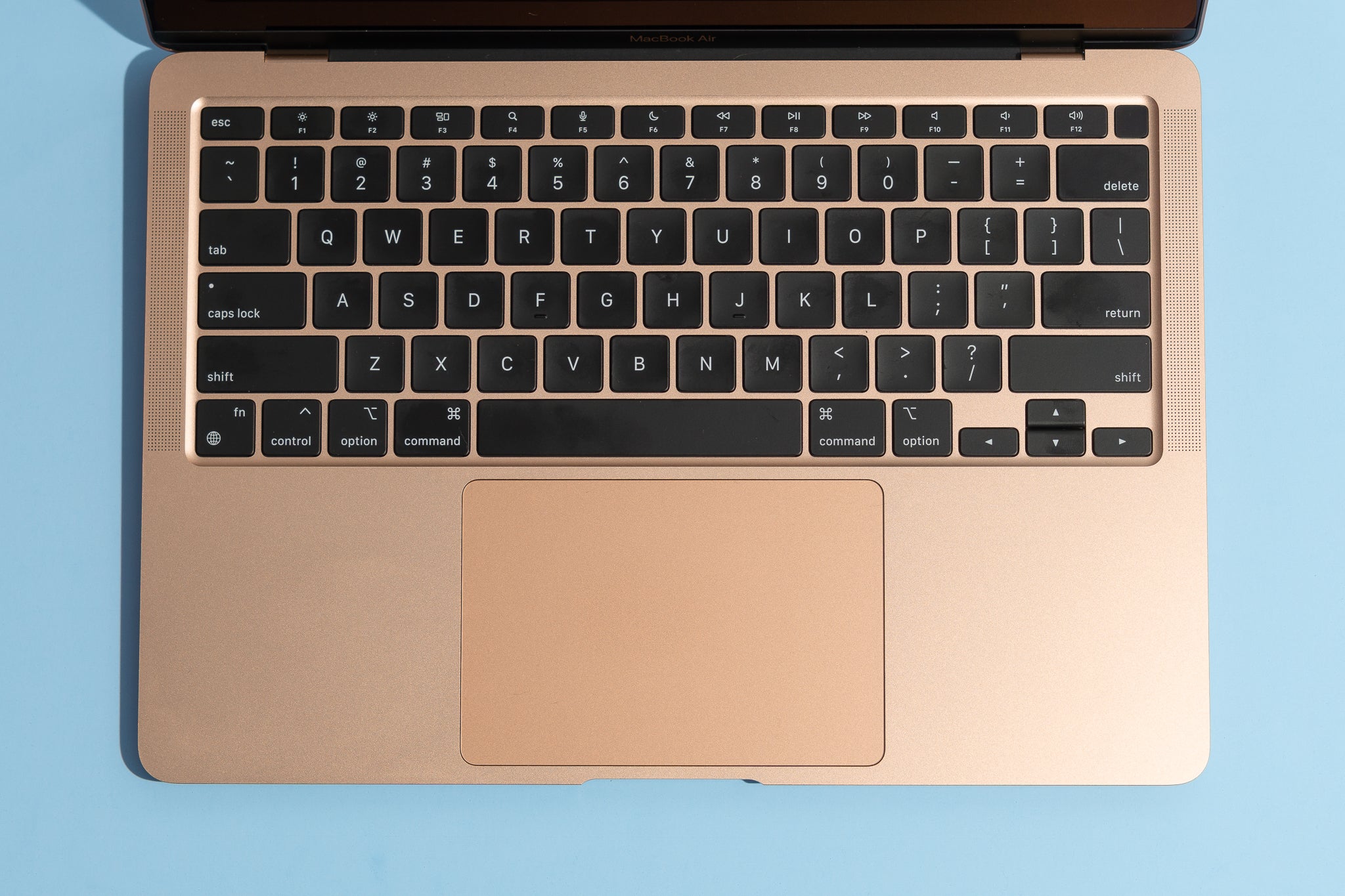 Клавиатура на новом MacBook Air.