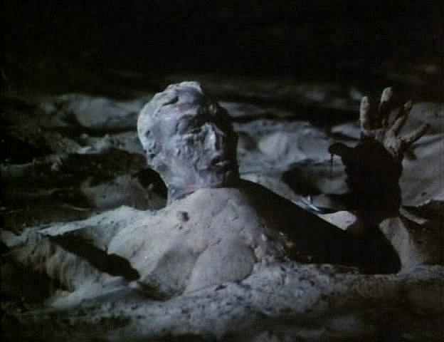 Восстание мумии/Рассвет мумии (1981)